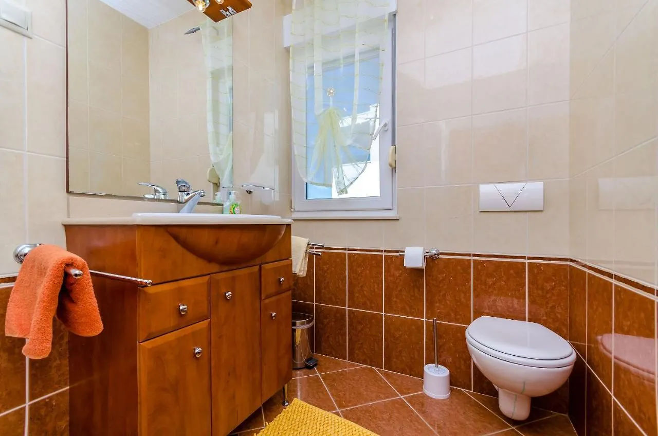 Apartments Palm Tree Trogir
