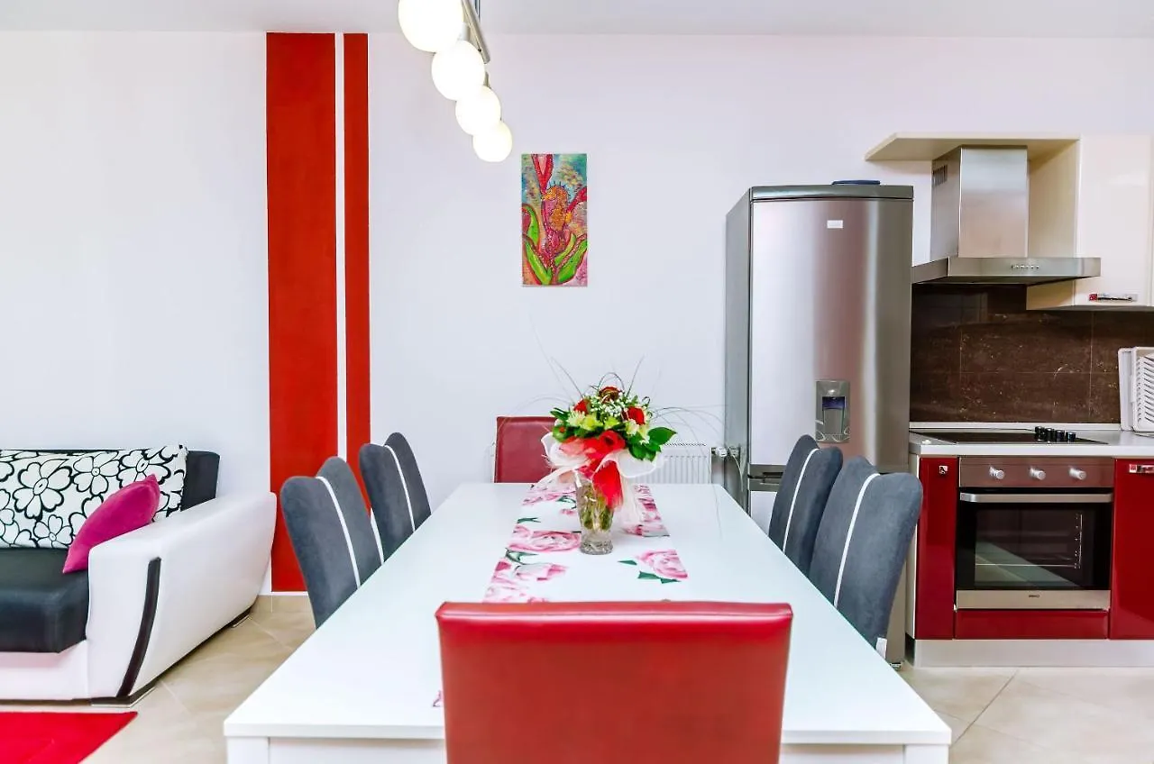 Apartments Palm Tree Trogir 0*,  Croatia