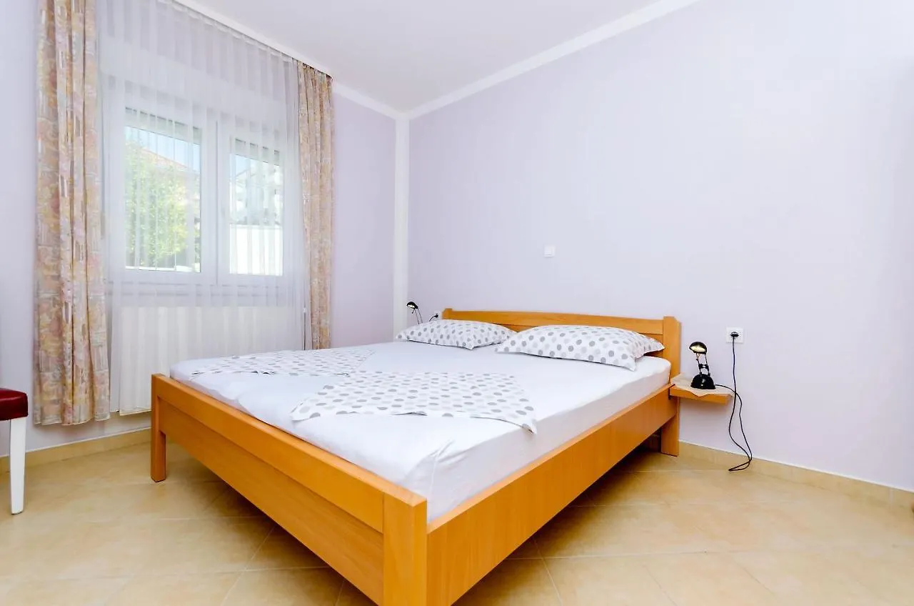 Apartments Palm Tree Trogir