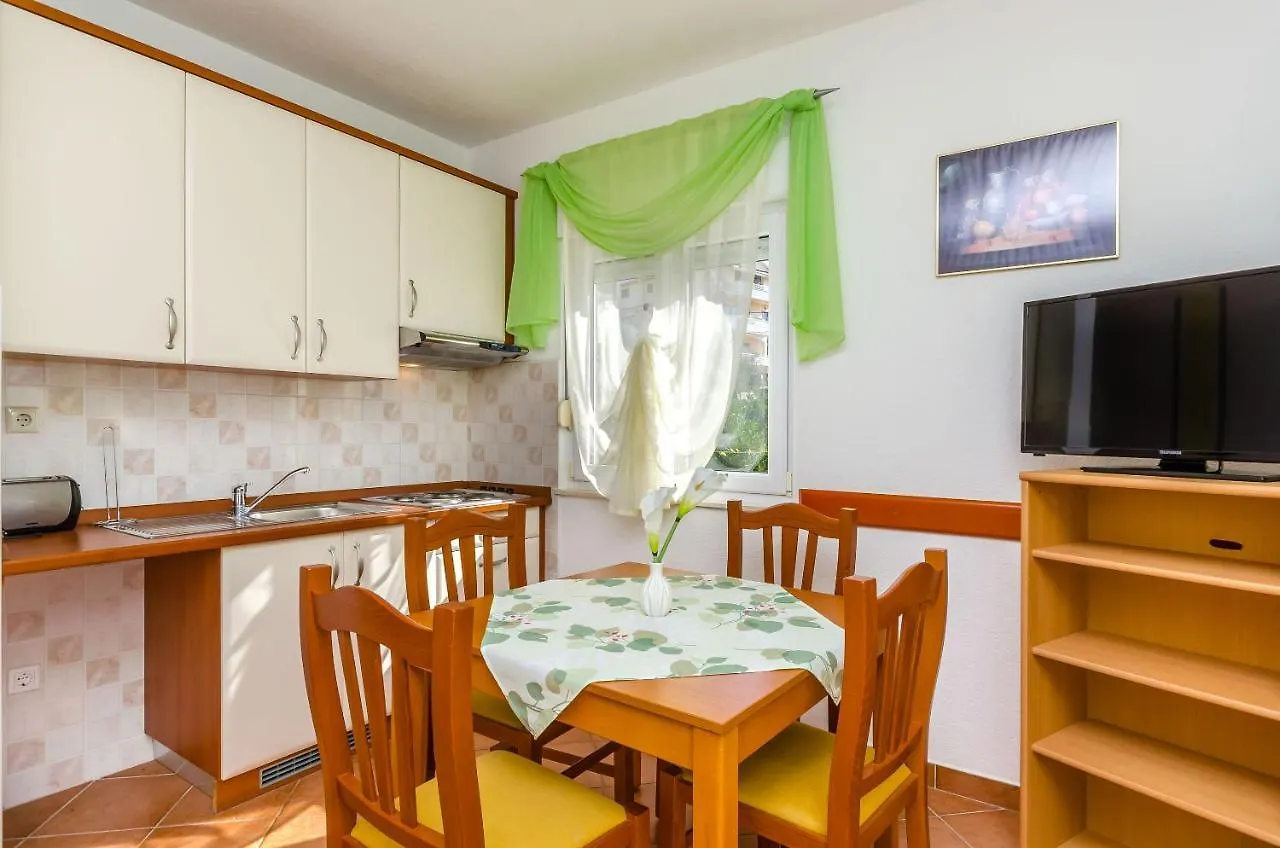 Apartments Palm Tree Trogir