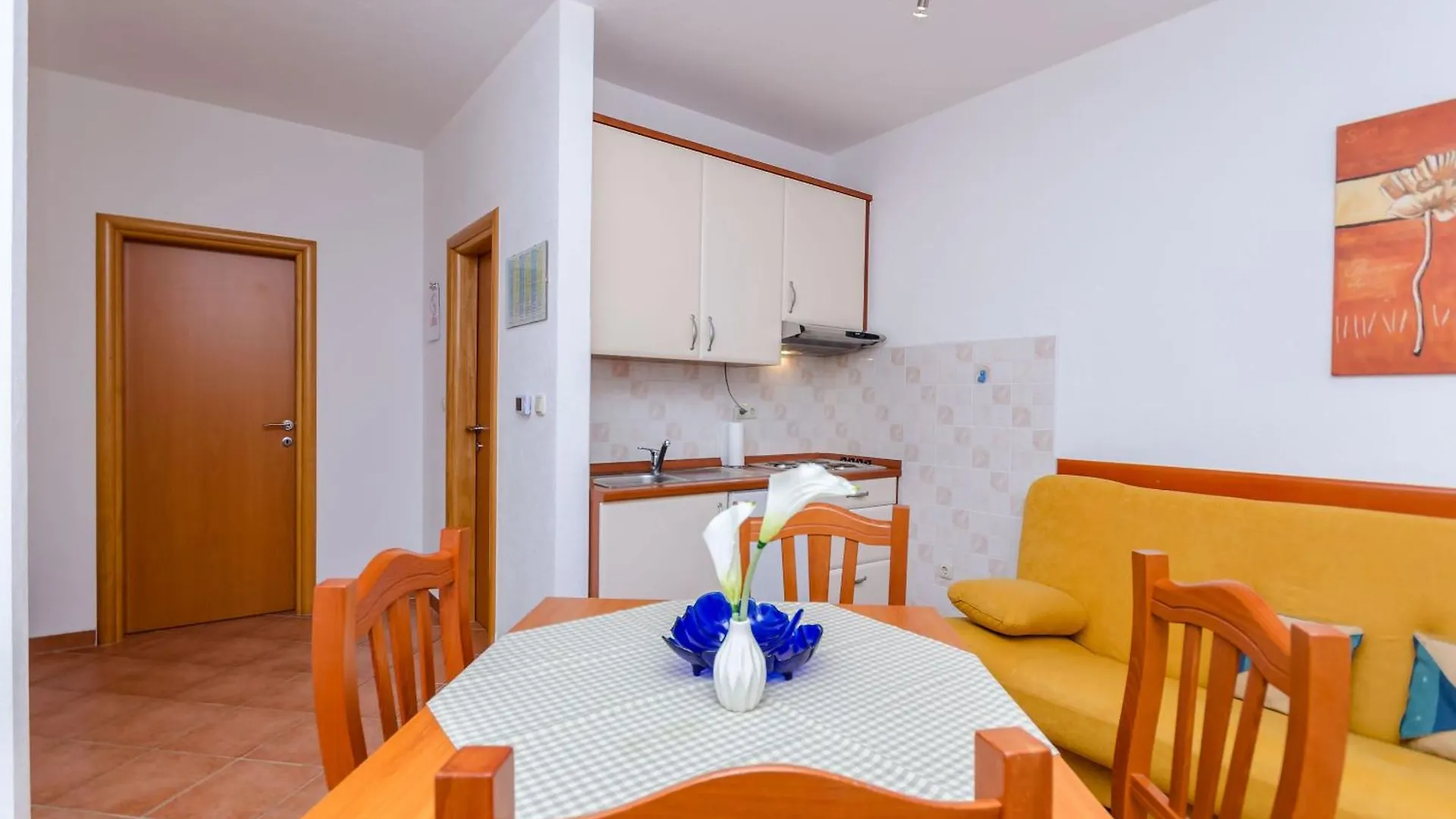 Apartments Palm Tree Trogir 0*,  Croatia