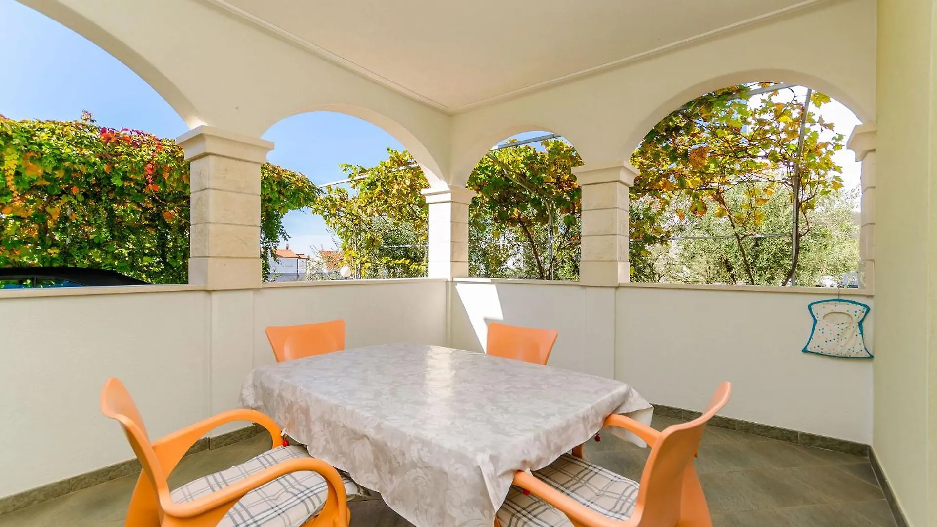 Apartments Palm Tree Trogir Croatia